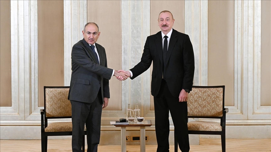 thumbs_b_c_56df02c84dfc44448950d2f1b2a4f3d7