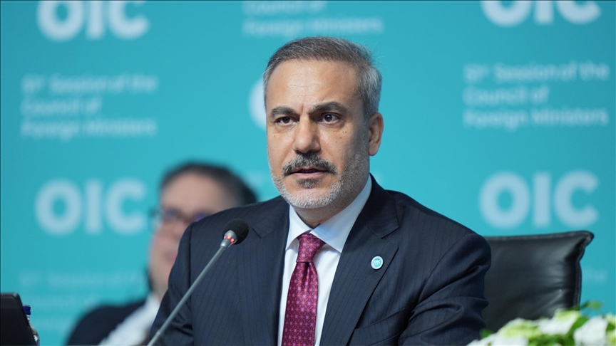 thumbs_b_c_a199e7853bc086f9b39365efed0aa45a