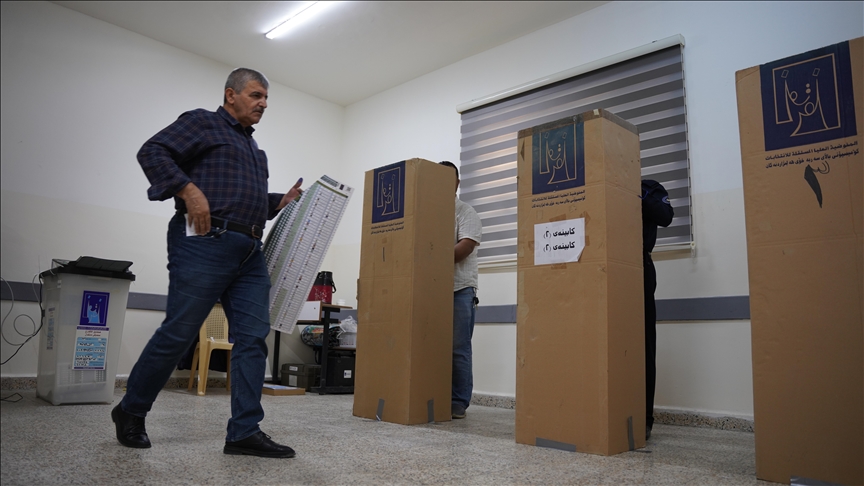 thumbs_b_c_b984bd51a3e236c4ff3dcd13580aebc8