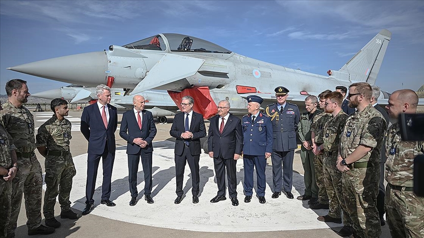 Eurofighter Typhoon Tedarik Planı ve Türk Pilotlarının Eğitim Süreci