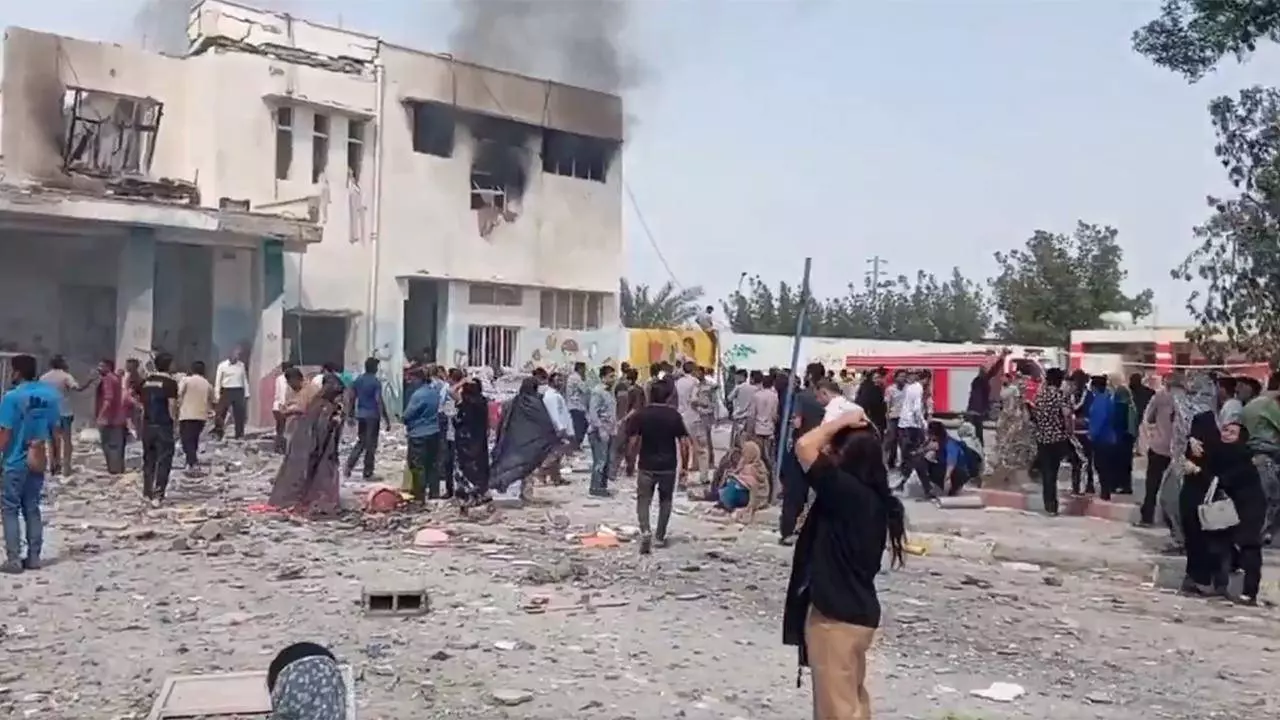 wHbiZ_1772715242_0502