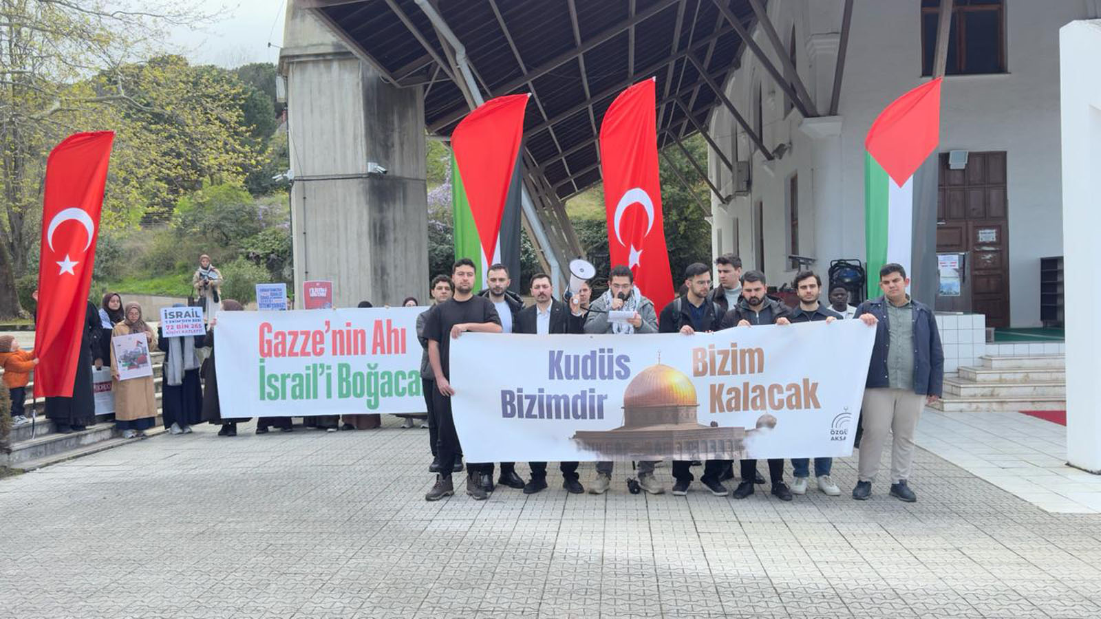 102 üniversitede İsrail'in saldırılarına karşı basın açıklaması (8)