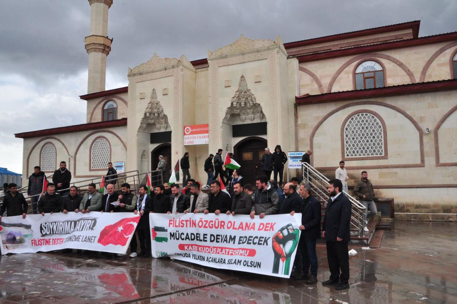 102 üniversitede İsrail'in saldırılarına karşı basın açıklaması (9)