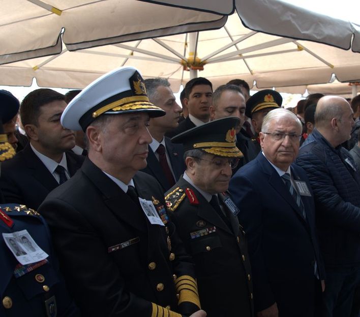 3871714_4b9366db13f0fc20e1090cce6a519277