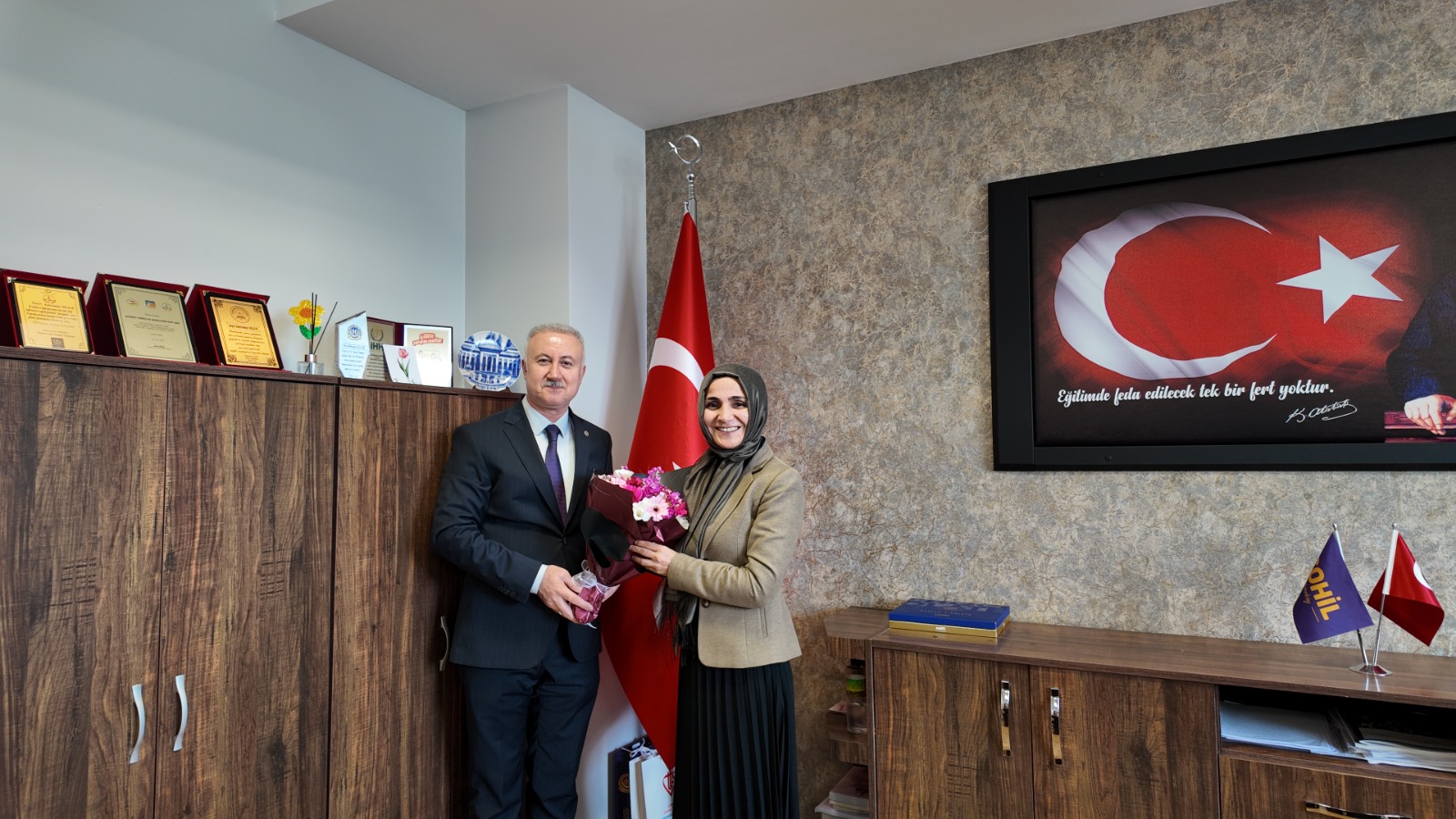 6b7e98cd-5d1d-4a2a-a329-b6dae9a818c3