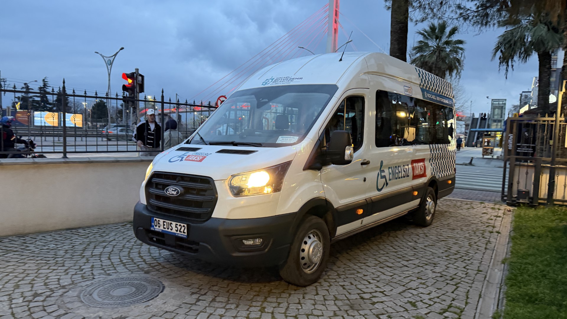 Kocaelide _Engelsiz Sanat_ büyüledi (2)