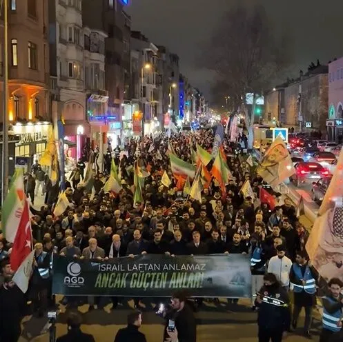 agdden-fatihten-sarachaneye-filistin-iran-ve-lubnan-dayanismasi