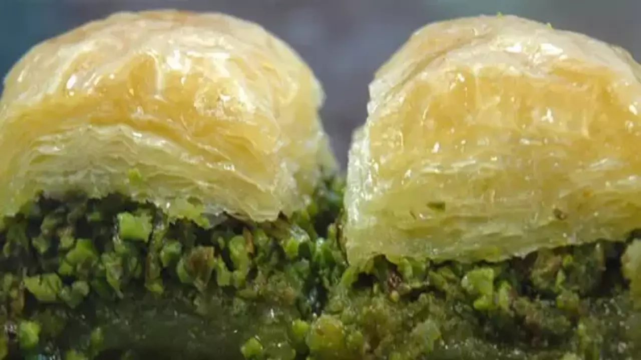 baklavada_kriz_basladi_uretimi_durdurulacak13792477070_h1074142