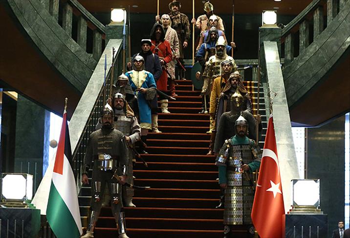 thumbs_b_c_f400c504cb71a6b318f2b89434da9bf2