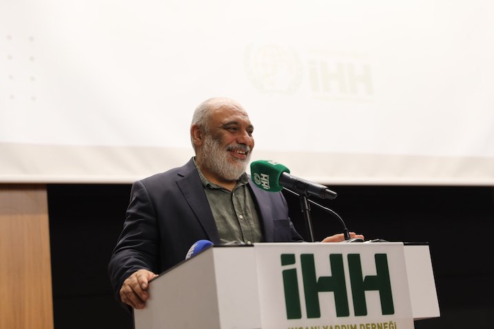 İHH, Diyarbakır'da &lsquo;Sivil Toplumda Kadın' paneli düzenledi 10