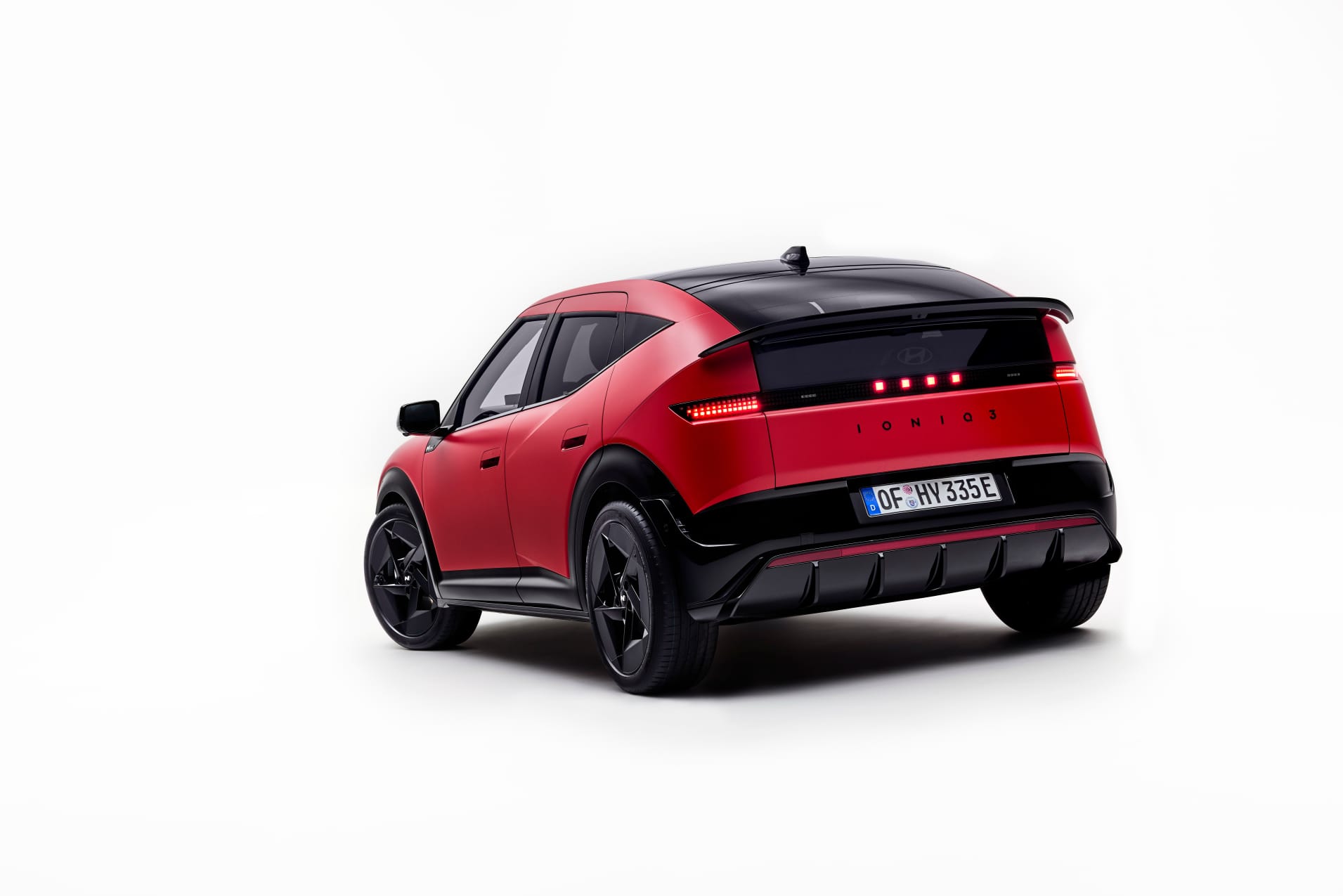 WhatsApp Image 2026-04-20 at 23.52.03 (4)