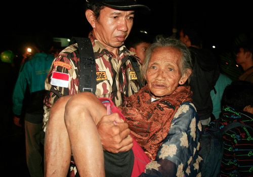 Endonezya'da Felaket Üçgeni