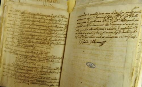 Vatikan gizli arşivleri