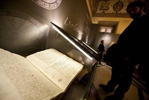 Vatikan gizli arşivleri