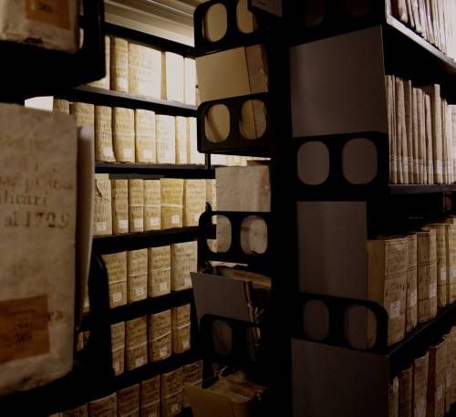 Vatikan gizli arşivleri