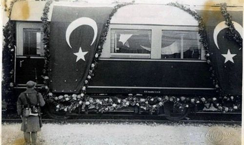 Atatürk'ün otopsi fotoğraflarının 2. bölümü