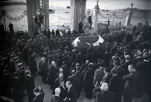 Atatürk'ün otopsi fotoğraflarının 2. bölümü