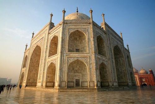 Taç Mahal’ in Hikayesi