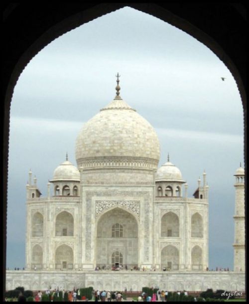 Taç Mahal’ in Hikayesi