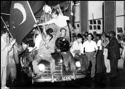 Türkiye'nin utandığı gün 6-7 Eylül olayları...