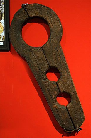 En vahşi işkence aletleri