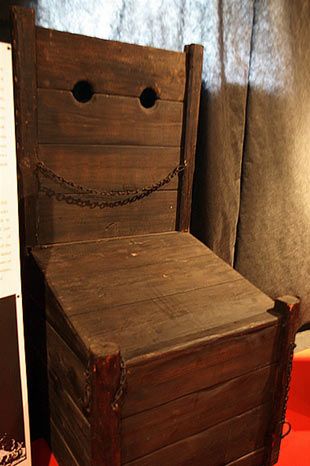 En vahşi işkence aletleri