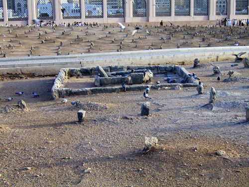 Cennet'ül Baki'de yatan sahabeler