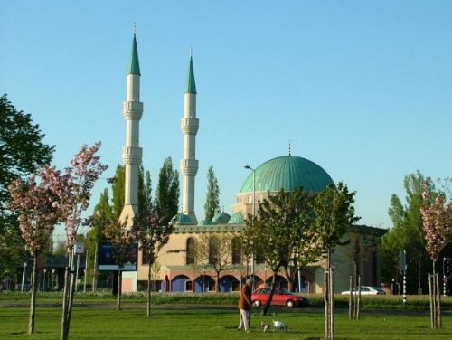 Dünyanın en büyük ve görkemli camileri