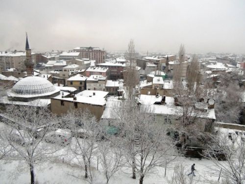 Yurt genelinden kar manzaraları