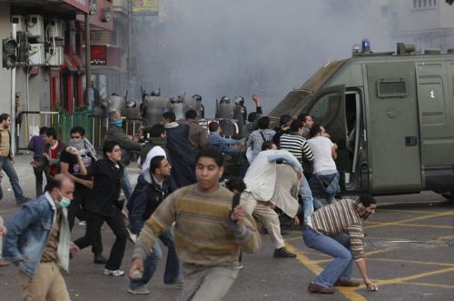 Mısır halkı da ayaklandı...