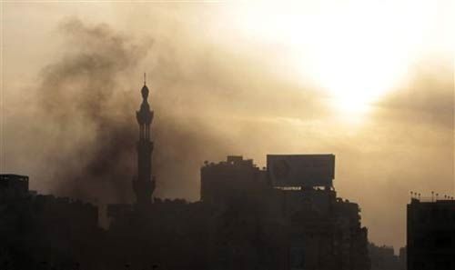 Mısır alev alev yanıyor