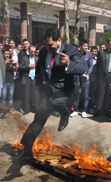 Diyarbakır'da nevruz(newroz) kutlamaları