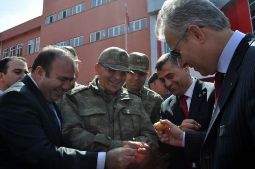 Diyarbakır'da nevruz(newroz) kutlamaları