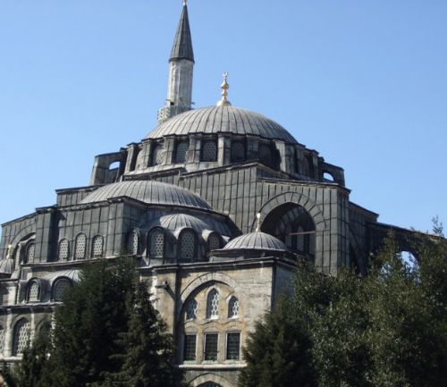 İstanbul'da restorasyonu biten camiler