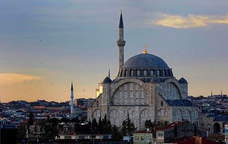 İstanbul'da restorasyonu biten camiler