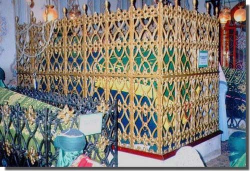 En çok ziyaret edilen türbeler