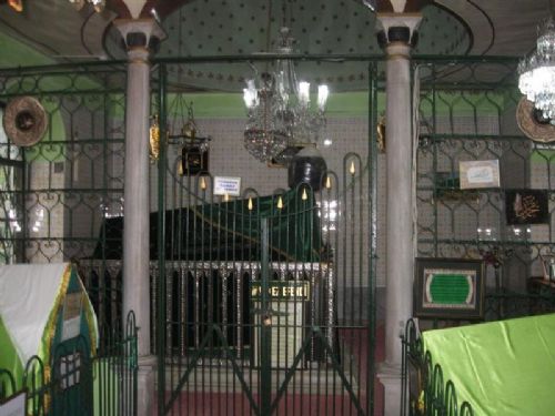 En çok ziyaret edilen türbeler