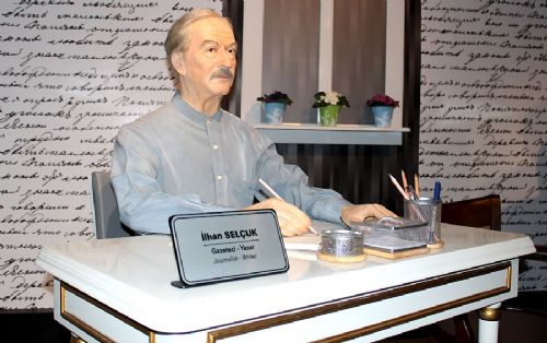 Türkiye'nin ilk balmumu müzesi açıldı