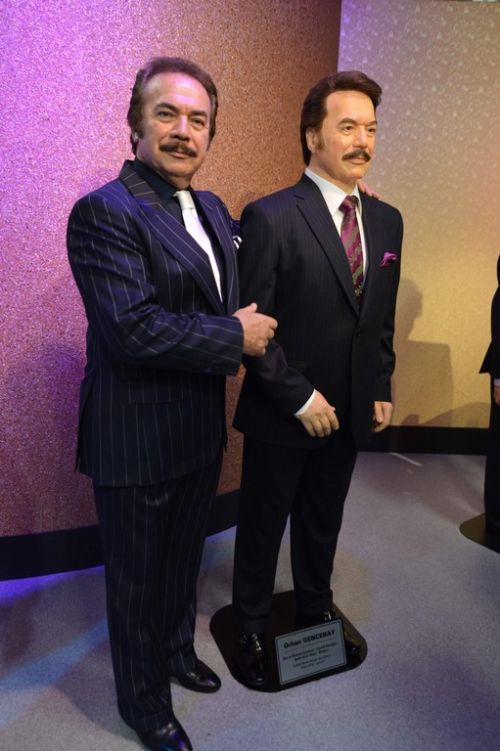 Türkiye'nin ilk balmumu müzesi açıldı