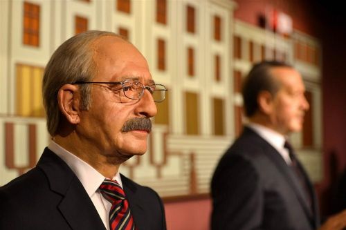 Türkiye'nin ilk balmumu müzesi açıldı