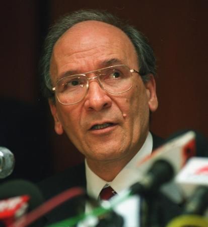 İntihar eden ünlü kişiler