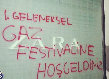 Gezi Parkı eylemlerinde öne çıkan ilginç pankartlar