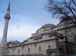 Her camide ayrı bir efsane