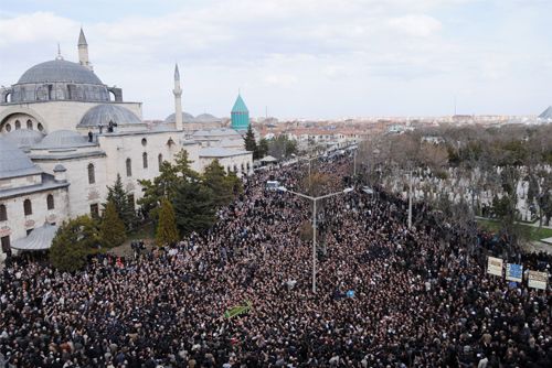 Tahir Büyükkörükçü Hoca'nın cenazesinden kareler