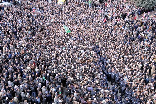 Tahir Büyükkörükçü Hoca'nın cenazesinden kareler