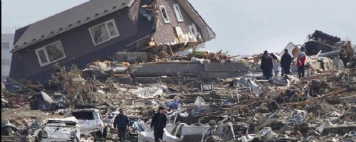 Japonya'nın tsunami sonrası görüntüleri