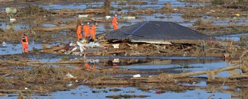 Japonya'nın tsunami sonrası görüntüleri