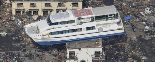 Japonya'nın tsunami sonrası görüntüleri