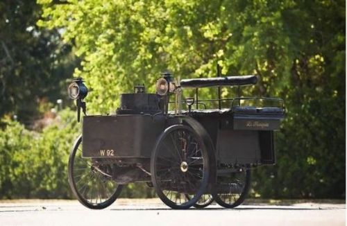 110 yıldır yanan ampulün sırrı çözülemiyor!