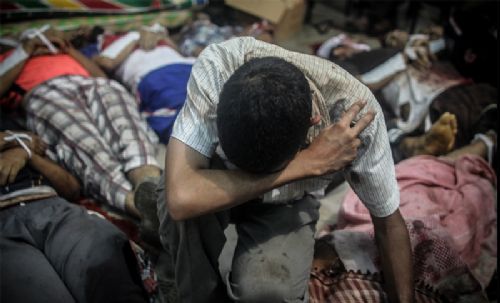 Katliamdan dehşet kareler